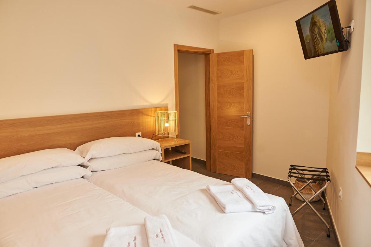 Hotel Casa Palacio Pereros Caces Eksteriør bilde