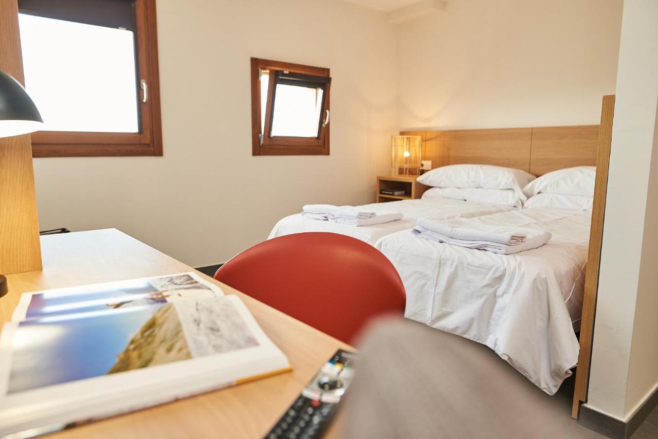 Hotel Casa Palacio Pereros Caces Eksteriør bilde