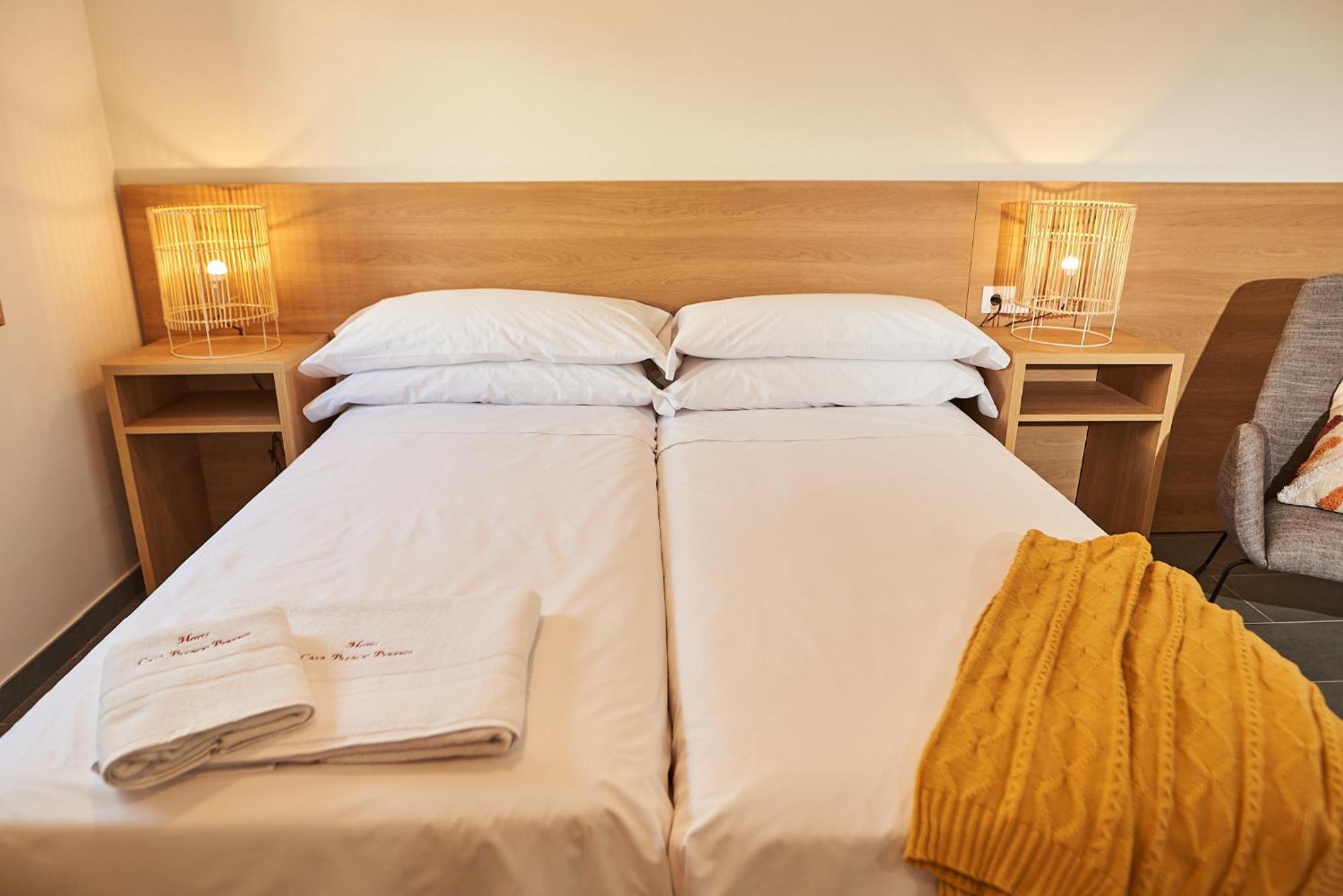 Hotel Casa Palacio Pereros Caces Eksteriør bilde